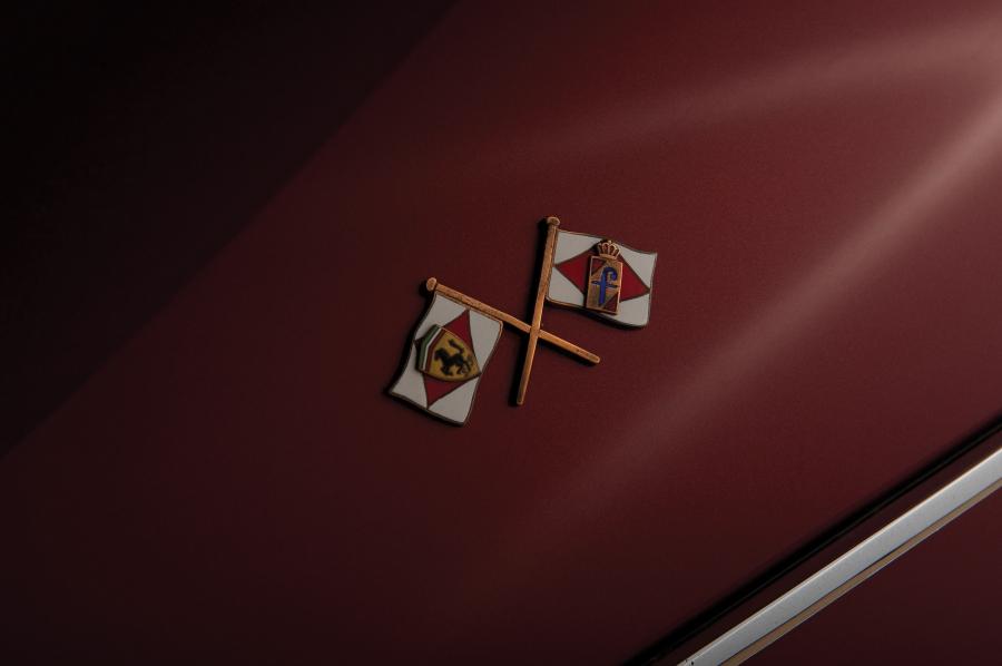 Детали экстерьера Ferrari 410 Superamerica Coupe (Series III) 1958 года  (фото 14 из 33)